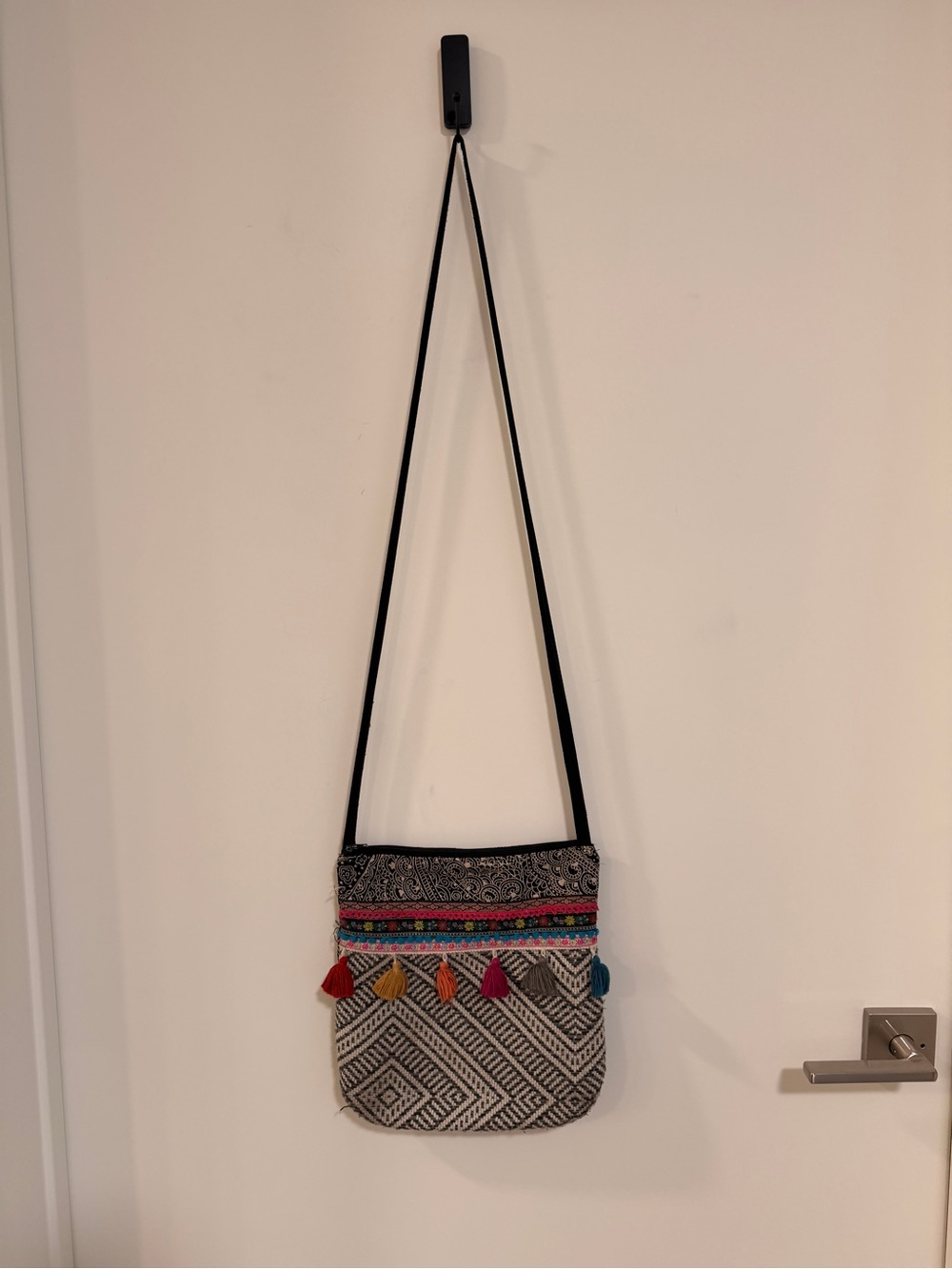 Handmade Unique Cross Body - Picture 2 of 5